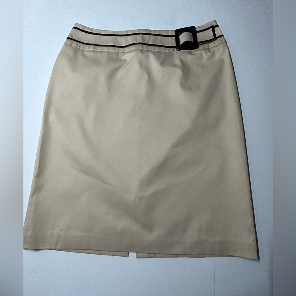 Cato women’s size 14 midi skirt with zipper back with black‎ buckle on front
